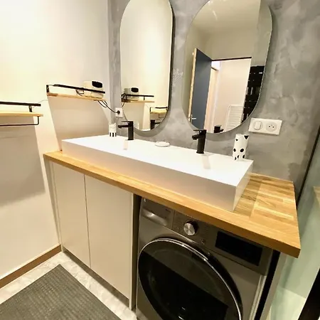 Acamar, En Front De Avec Parking Privee